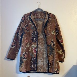 Vintage Blazer, embroidered gold brown and orange-ish details.✨